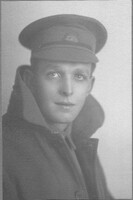 Hutton, W H B.jpg [ scanned_images jpg 461323 ]