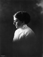 Portrait of Elizabeth Hamilton-Browne [ jpeg ]