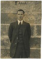 Portrait of Dr Gavin Holme Cameron [ jpg ]