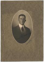 Portrait of Dr Grant Bramhall Lindeman [ jpg ]