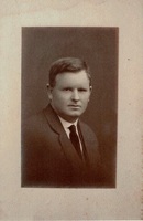 Portrait of Arnold William Dean [ jpg ]