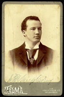 Portriat of William David MacGILLIVRAY [ jpg ]